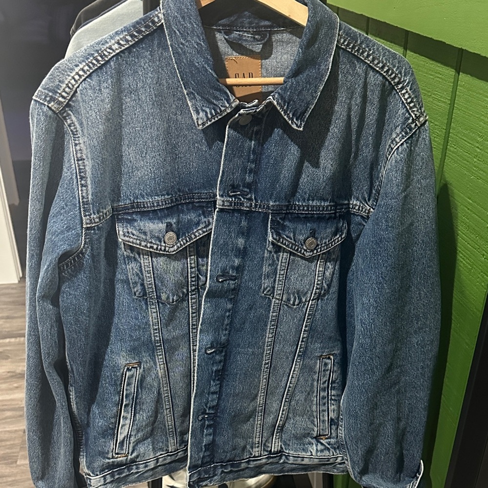 GAP Classic Indigo Denim Jacket